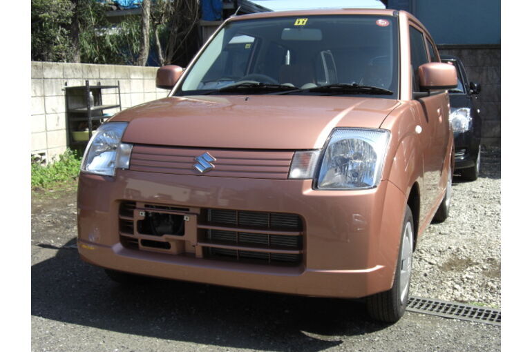 ＳＵＺＵＫＩ　アルト ナビ取付